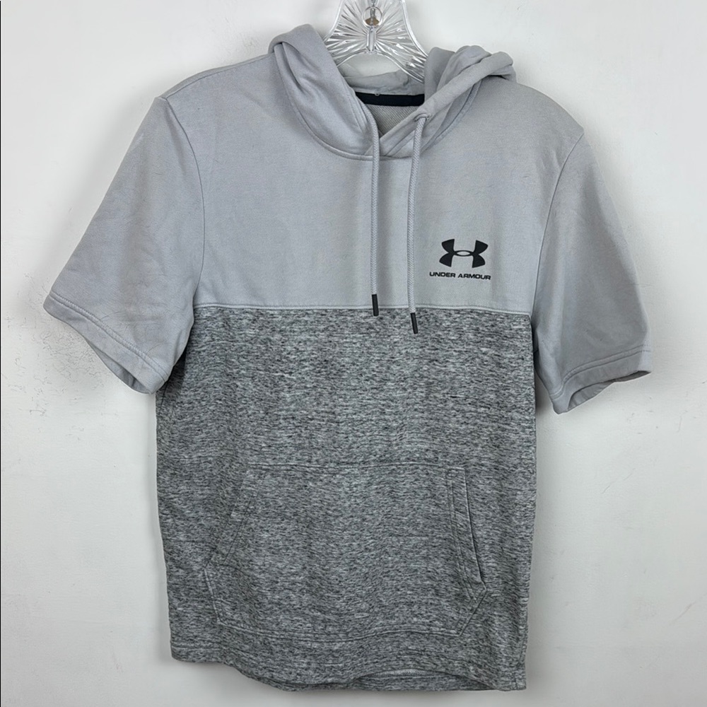 Under Armour Hoodie Shirt